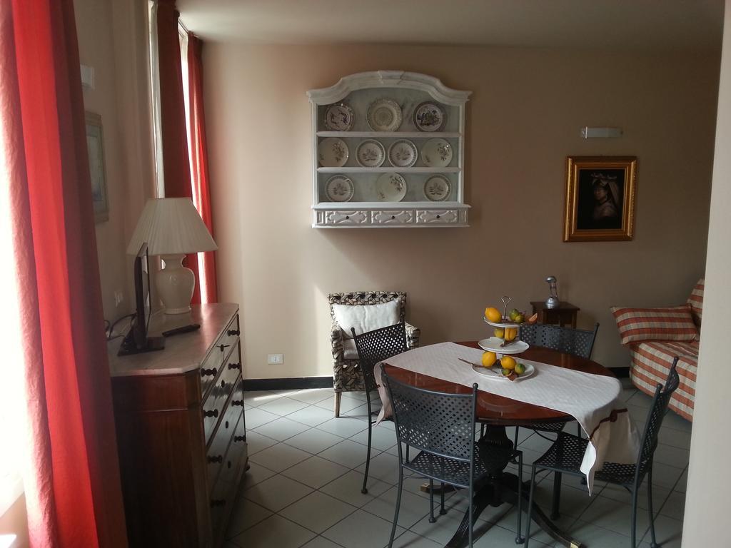 Case Vacanze Borgo Marina Империа Стая снимка