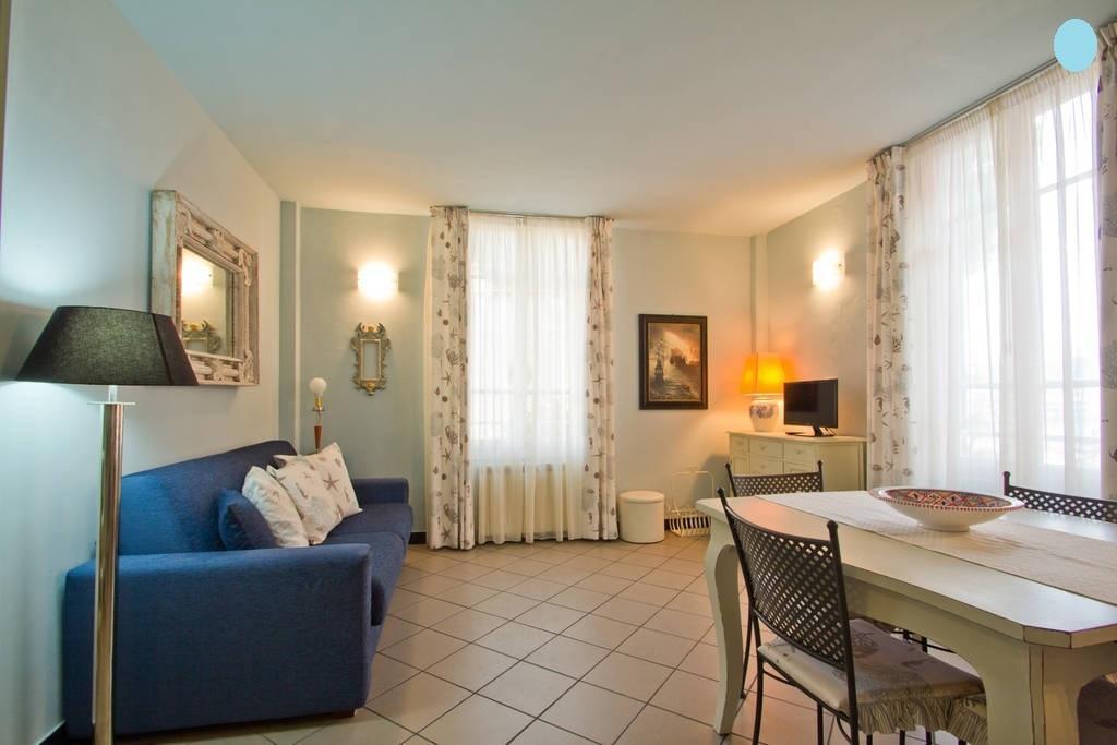 Case Vacanze Borgo Marina Империа Стая снимка